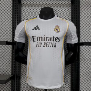 Real Madrid 2025/26 Heimtrikot Spieler Version