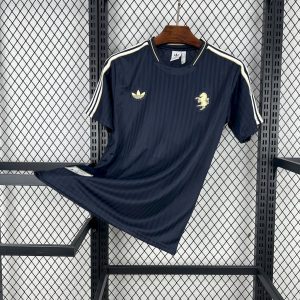 Juventus 2025/26 Terrasse Ikonen Trikot
