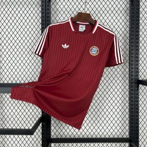 Bayern München 2025/26 Terrasse Ikonen Trikot