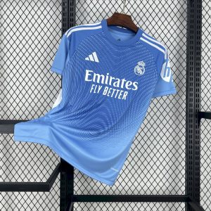 Real Madrid 2025/26 Blauer Himmel Sonderausgabe Trikot