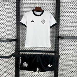 Deutschland 2025/26 125. Jahrestag Kinder Kit