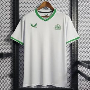 Newcastle United 2022/23 Auswärts Trikot