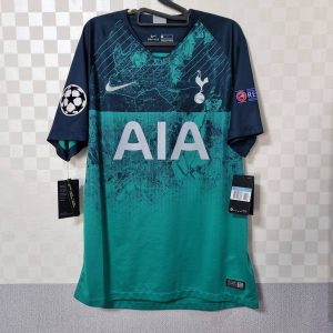 Tottenham Hotspur 2018/19 Drittes Retro-Trikot