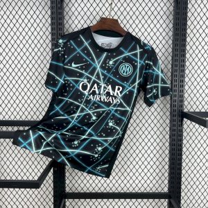 Inter Mailand 2025/26 Trainingstrikot vor dem Spiel